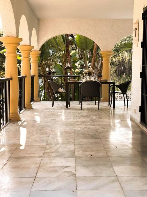 Villa Santa Cristina Cerca Del Mar Марбелья Экстерьер фото