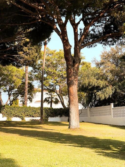 Villa Santa Cristina Cerca Del Mar Марбелья Экстерьер фото